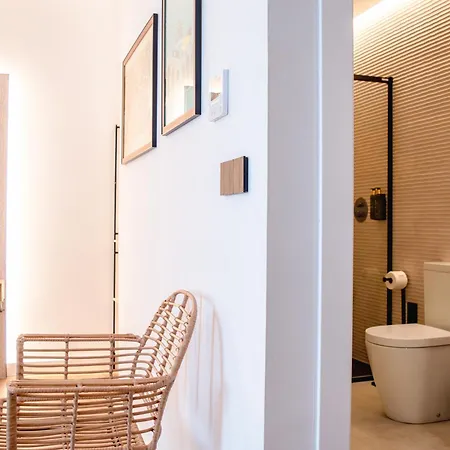 Demetrio By Alma Apartment